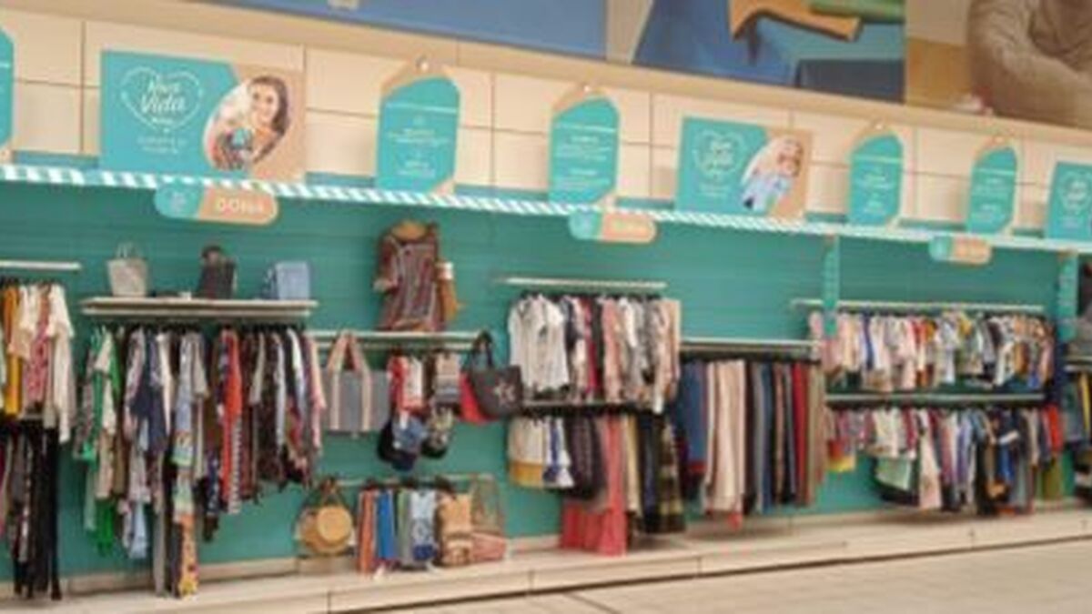 Carrefour y Alcampo se lanzan a vender ropa de segunda mano
